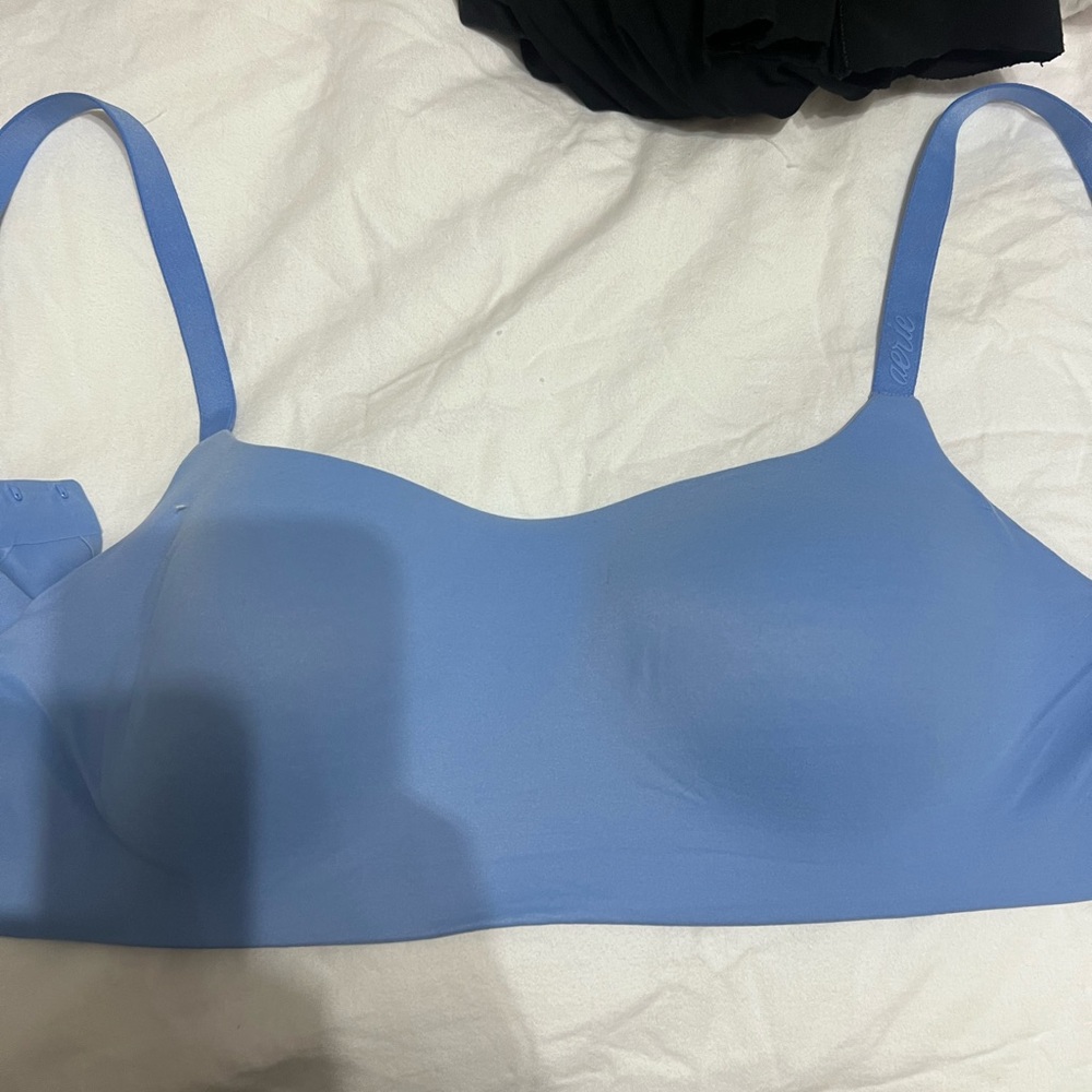 Aerie Smoothiez Bra Size Medium